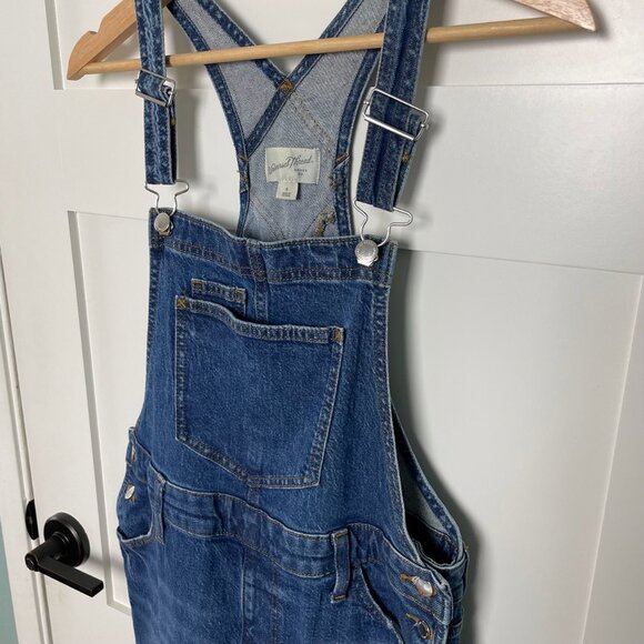 Universal Thread Women's Blue Denim Overalls size 6 - Picture 3 of 7